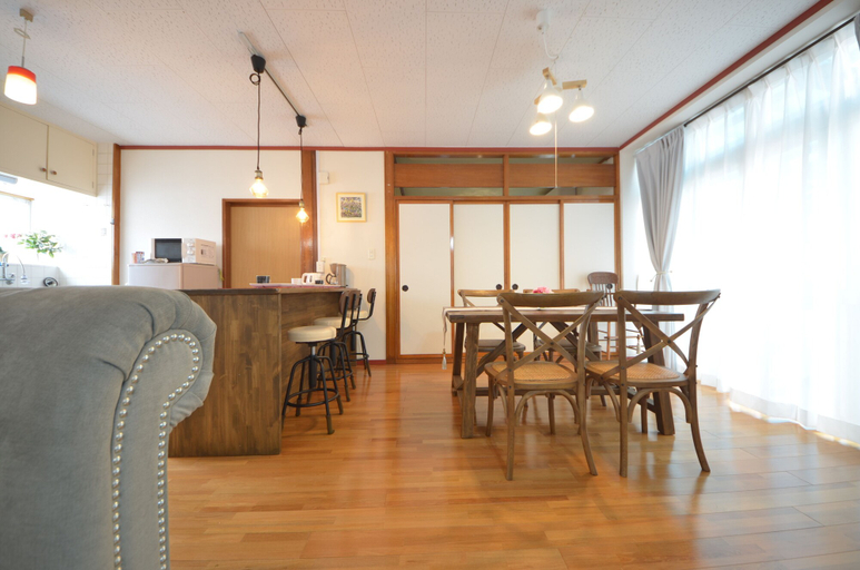 Others 5, Sobe House in Yomitanson, Yomitan