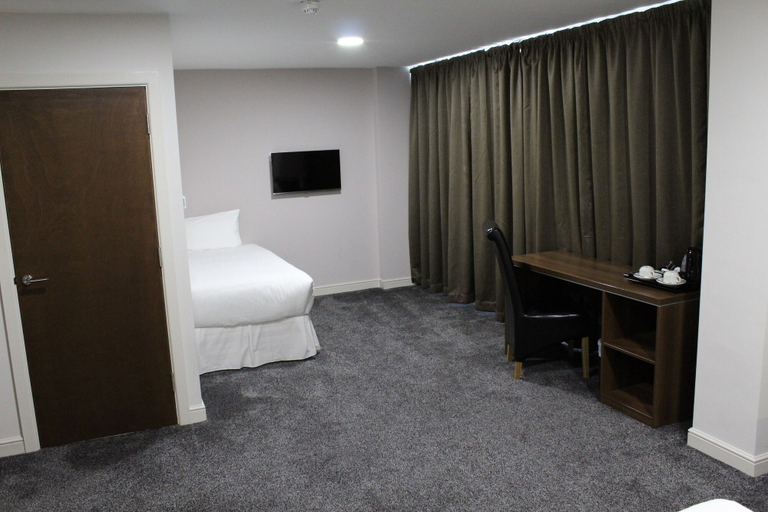 Bedroom 4, Ox Hotel Manchester, Salford