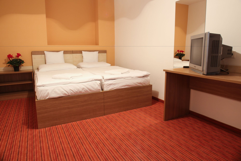 Bedroom 3, Silver Hotel Budapest City Center, Budapesti