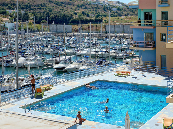 Sport & Beauty 5, Marina Bay Residence, Albufeira