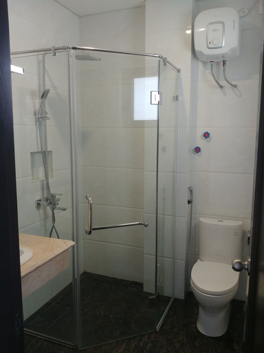Bathroom 5, Thai Hoa Riverside Hotel, Nghĩa Đàn