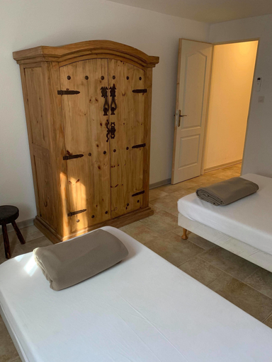 Bedroom 3, Apart'Hotel Les 4 Sources, Gard