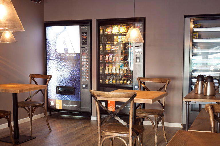 Food & Drinks 5, Hotel Acta Madfor, Madrid