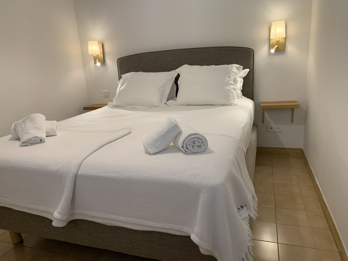 Bedroom 3, Les Pins de Santa Giulia, Corse-du-Sud
