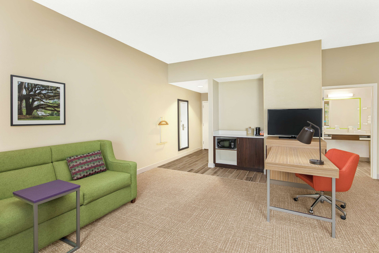 Others 5, Hampton Inn Thomasville, Thomas