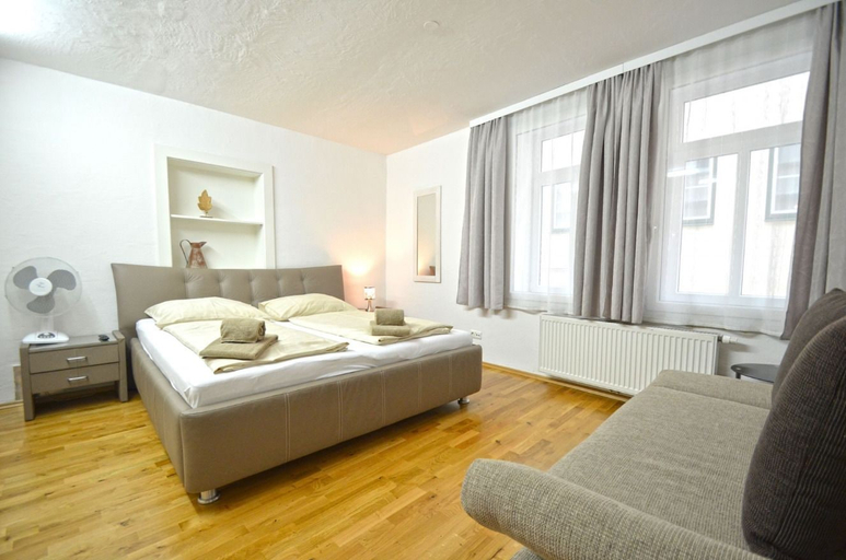 Bedroom 5, Apartments Kreuzgasse, Zell am See