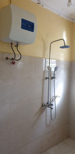 Bathroom, Swahilibackpackers, Moshi Rural