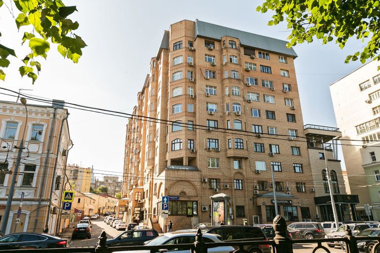 Exterior & Views 2, GM Apartment 1 Volkonskiy 15, Northern