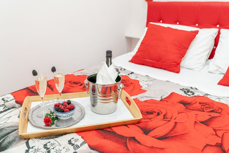 Food & Drinks, YourHome - Lucrezia Suites, Napoli