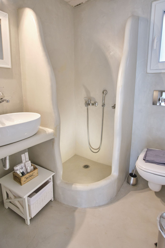 Bathroom 5, Cape Suites, South Aegean