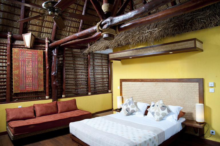Bedroom 3, Kanua Tera Ecolodge, Mont-Dore
