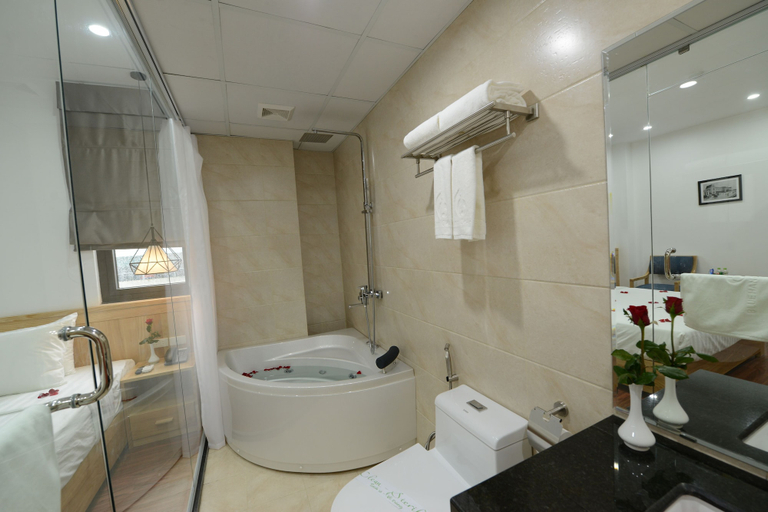 Bathroom 4, Blue Hanoi Inn City Hotel, Cầu Giấy