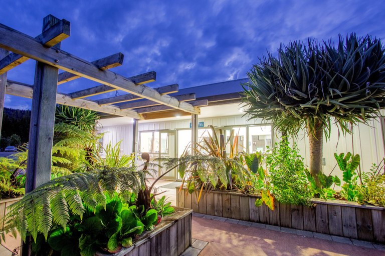 Exterior & Views 2, Hot Water Beach TOP 10 Holiday Park, Thames-Coromandel