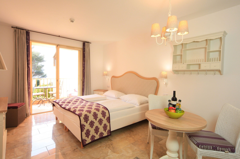 Bedroom 4, Hapimag Resort La Madrague, Var