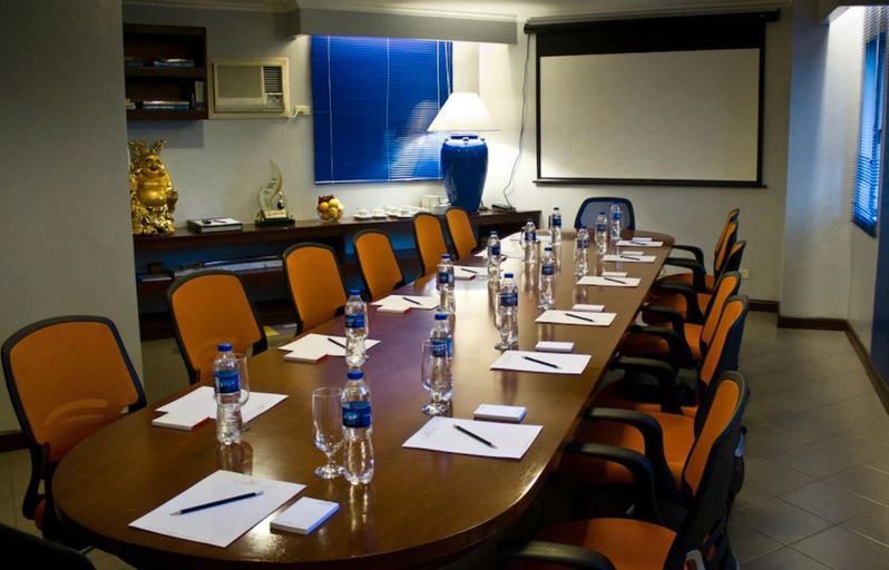 Business Facilities