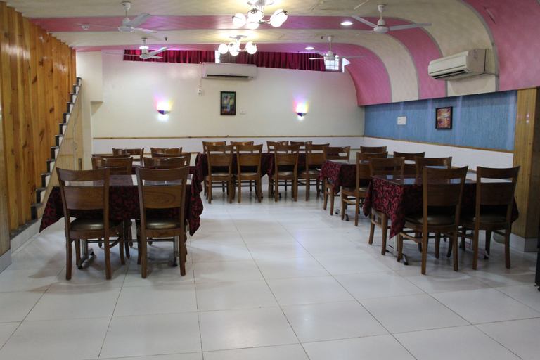 Food & Drinks, Hotel River view, Delhi