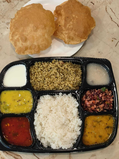 Food & Drinks 5, Yuvraj Signature, Mysore