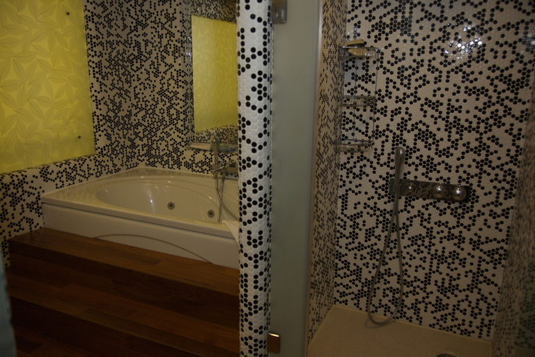Bathroom 5, DoubleTree by Hilton Ankara Ankamall, Yenimahalle