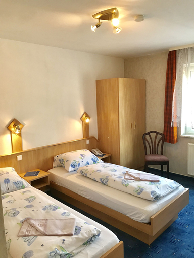Bedroom 4, Hotel Terminus, Mainz