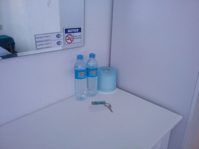 Bathroom 3, Thassanee Hotel, Hua Hin