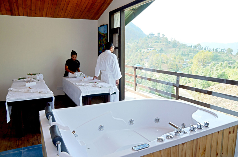 Bathroom 5, WoodSmoke resort & Spa, Shimla