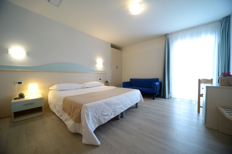 Bedroom 3, Hotel Salus, Udine
