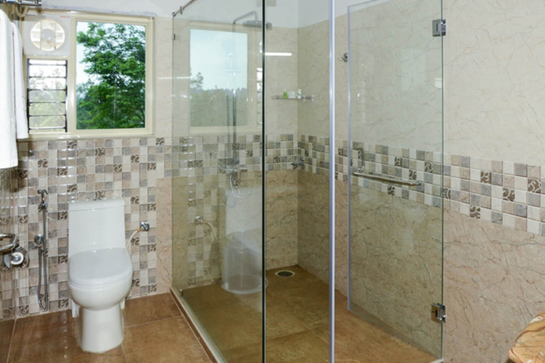 Bathroom 4, Coorg Cliffs Resort, Kodagu
