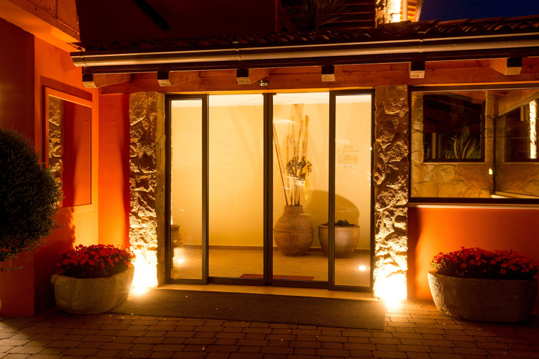 Exterior & Views 2, Relax Hotel La Gardenia & Villa Oleandra, Brescia