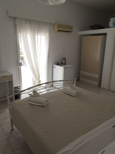 Bedroom 5, Filoxenia by Grispos Villas, South Aegean