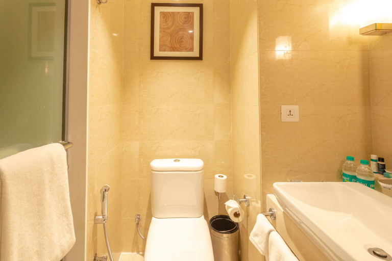 Bathroom 5, Four Points by Sheraton Chennai OMR, Kancheepuram