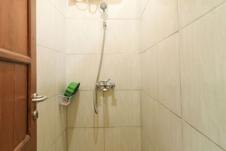 Bathroom 4, Villa Kangen Omah, Mojokerto