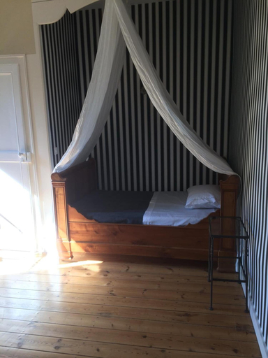 Bedroom 3, Le Clos Boutenelle, Pas-de-Calais