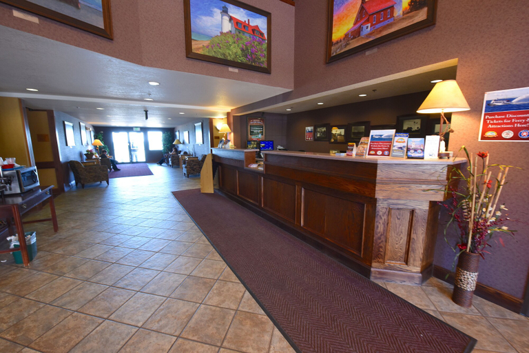 Others 5, Bridge Vista Beach - Hotel & Convention Center, Cheboygan