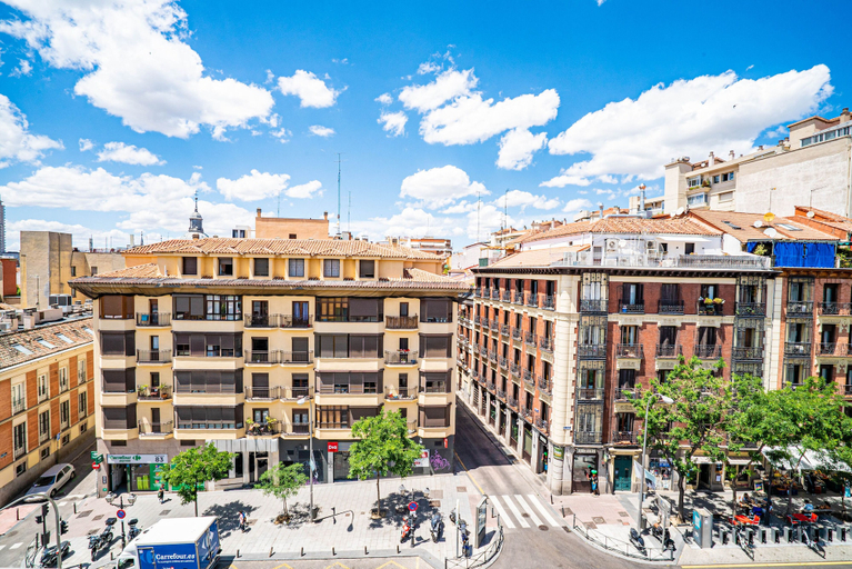 Exterior & Views, Smartr Madrid Gran Vía Apartments, Madrid