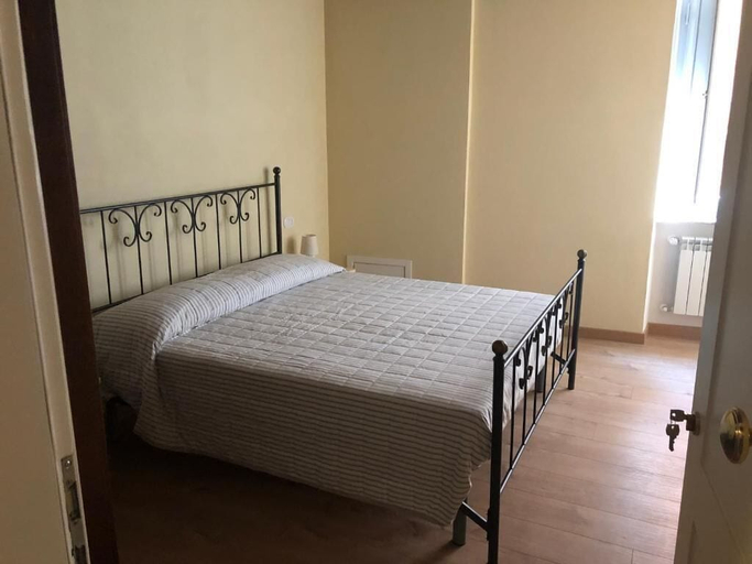 Bedroom 4, Alloggi per uso turistico A&M, Viterbo