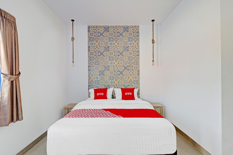 Bedroom 2, Super OYO 90510 Sand's Residence, Karawang