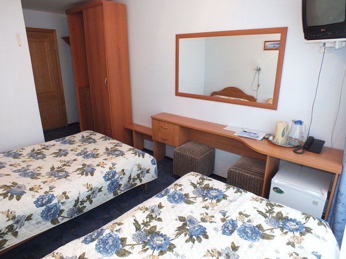 Bedroom 2, Hotel Rossiya, Samara