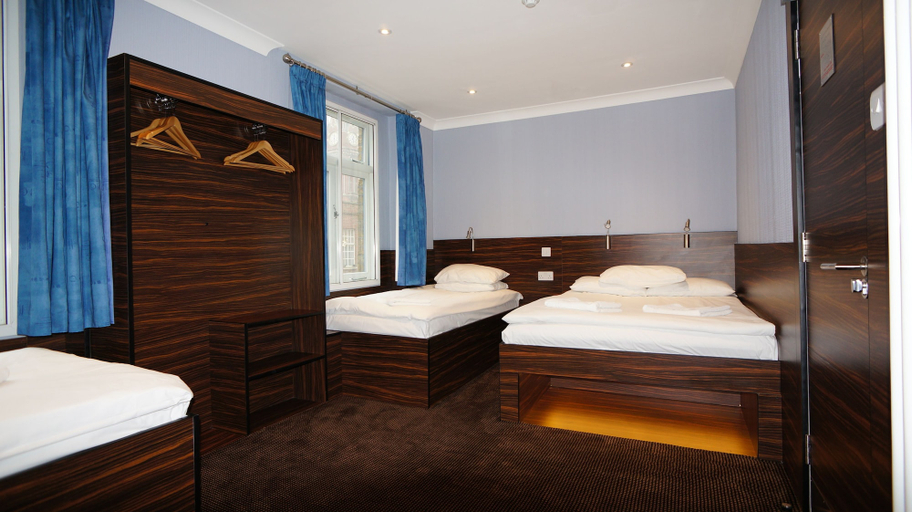 Bedroom 3, Crestfield Hotel, London