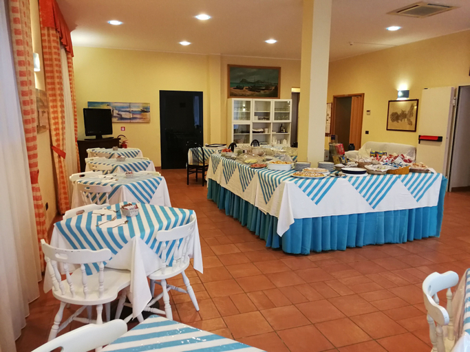Food & Drinks 5, Belmare, Livorno