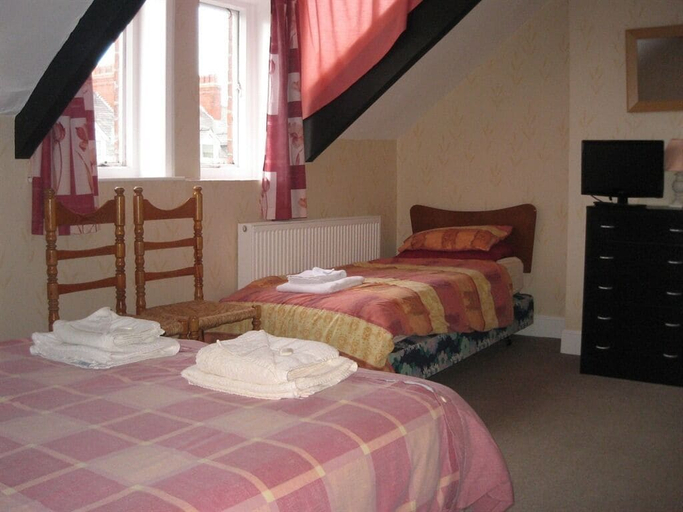 Bedroom 5, The Beaches Guest House, North Yorkshire