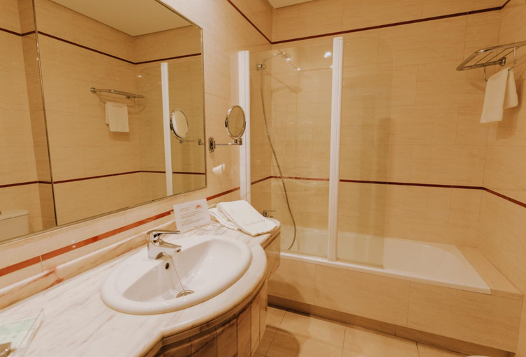 Bathroom 4, Hotel Manolo Mayo, Sevilla