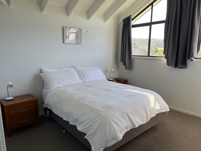 Bedroom 3, Black Bream Point Cabins, Eurobodalla