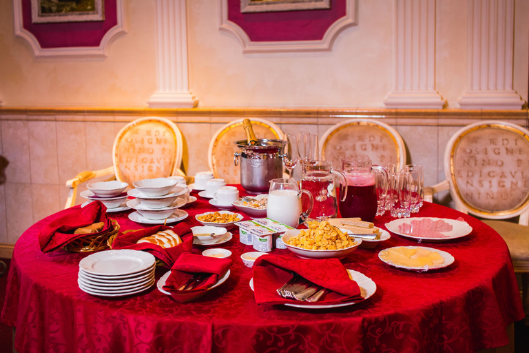 Food & Drinks 3, Boutique Hotel Renaissance, Murmansk gorod