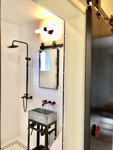 Bathroom 4, Seattle Vacation Home - Columbia City 2, Seattle