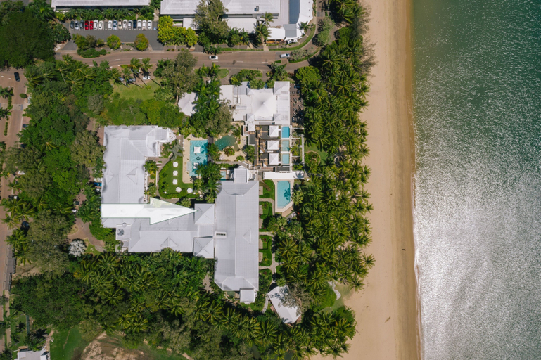 Exterior & Views 2, Poolside Apt In Alamanda Beachfront Resort 41, Cairns