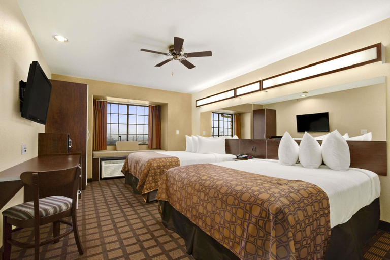 Bedroom 3, Microtel Inn & Suites by Wyndham Round Rock, Williamson