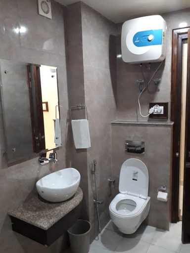 Bathroom 3, Hotel Royal Stay, Reasi