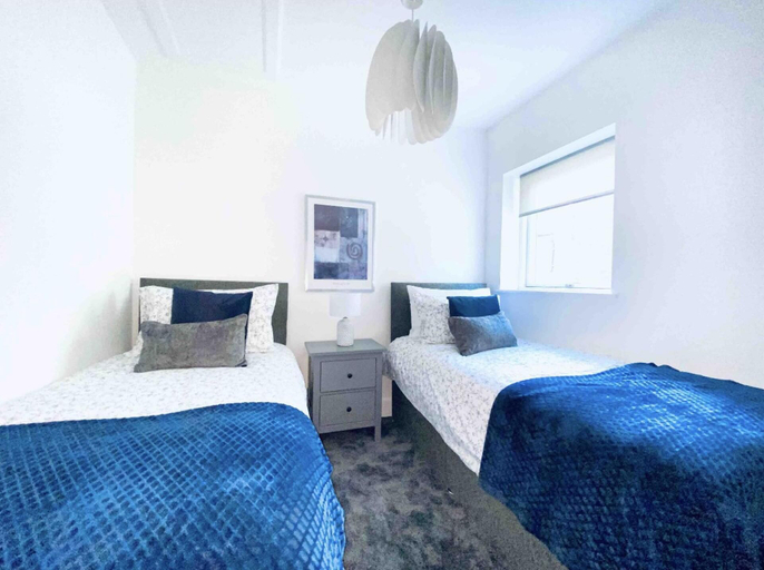 Bedroom 2, Exclusive 4-bed House 10 Minutes From Newcastle, Gateshead