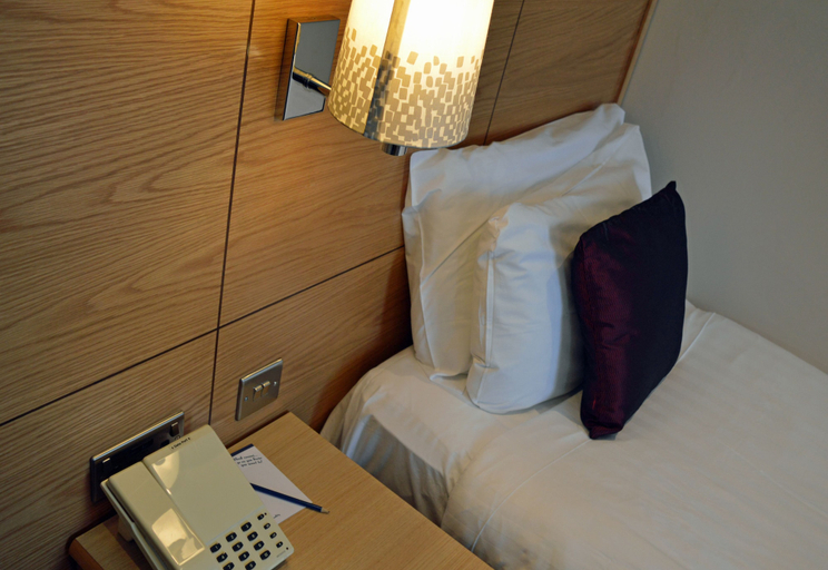 Bedroom 3, Best Western Kings Manor Hotel, Edinburgh