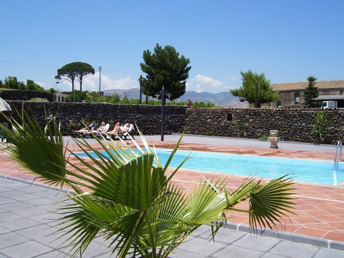 Sport & Beauty 5, Etna Wine Agriturismo, Catania